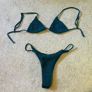 Blue ribbed bikini set